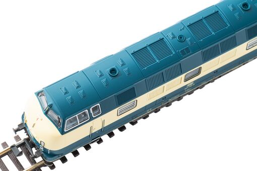 GER: N-Diesellok BR 221 blau beige DB IV + DSS Next18 
