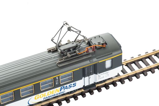 GER: N-Personenwg. Speisewg. EW I ""GoldenPass"" BLS V