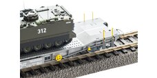 Panzertransportwagen Slmmnps mit M113 Sch&uuml;tzenpanzer SBB-CFF V