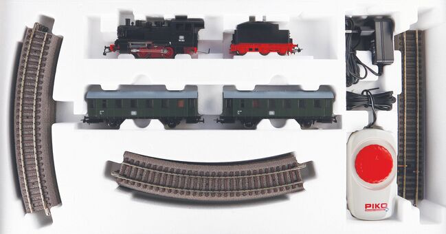 Starter Set Passenger Train DB with Steam loco + tender, PIKO A-Track w. Railbed
