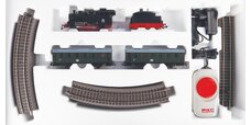 Start-Set mit Bettung Personenzug Dampflok mit Tender