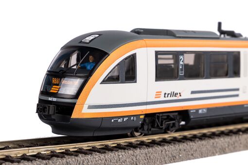 Sound-Dieseltriebwagen "Desiro" Trilex VI Wechselstromversion, inkl. PIKO Sound-Decoder,