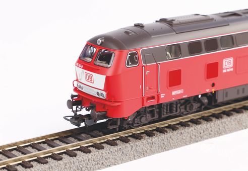 Sound-Diesellok BR 216 mit Latz DB AG V, inkl. PIKO Sound-Decoder