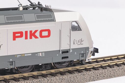 Sound-E-Lok BR 101 - 30 Jahre PIKO Jubiläum VI Wechselstromversion, inkl. PIKO Sound-Decoder