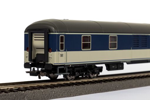 Schnellzugpackwagen Düm 902 DB IV