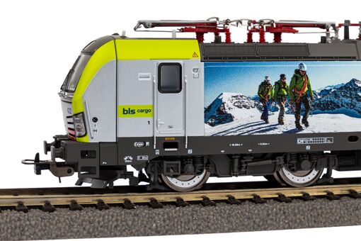 Sound-Elektrolok Vectron New Alpinisti BLS VI Wechselstromversion, inkl. PIKO Sound-Decoder