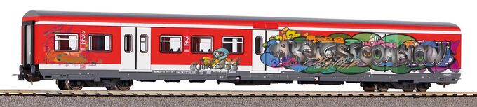 S-Bahn x-Wagen 2. Klasse DB AG V mit Graffiti