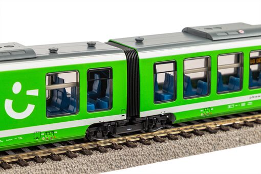 Sound-Dieseltriebwagen "Desiro" CD VI Wechselstromversion, inkl. PIKO Sound-Decoder