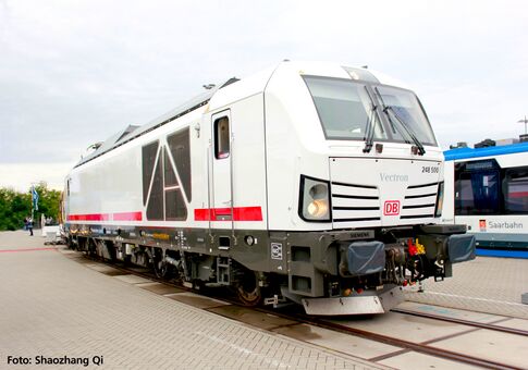GER: Zweikraftlokomotive BR 248 IC Farben DB AG Ep. VI
