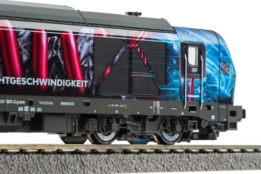GER: Sound-Diesellok Vectron BR 247 DPB VI Wechselstromversion, inkl. PIKO Sound-Decoder