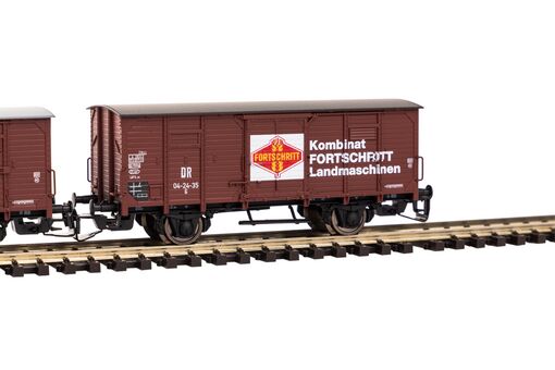 TT 2er Set Gedeckter Güterwagen G02 DR III "Fortschritt"