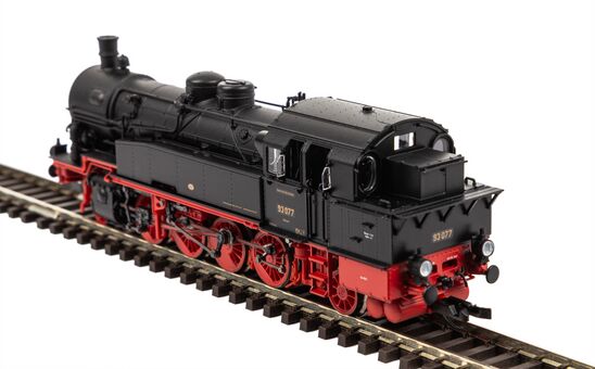 GER: TT-Dampflok BR 93 DRG II + DSS Next18