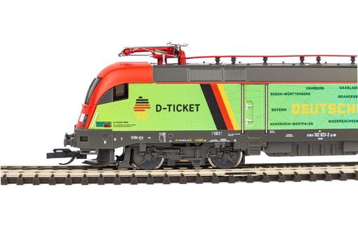 TT E-Lok BR 182 Taurus Deutschland-Ticket DB AG VI