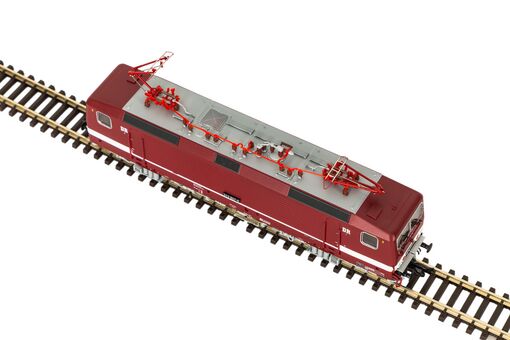 GER: TT-E-Lok BR 243 DR IV + DSS Next18