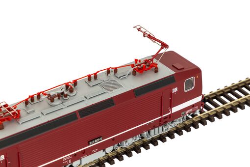 GER: TT-E-Lok BR 243 DR IV + DSS Next18
