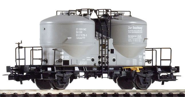 Cement Silo Car Ucs-v9120 DR IV Black Frame